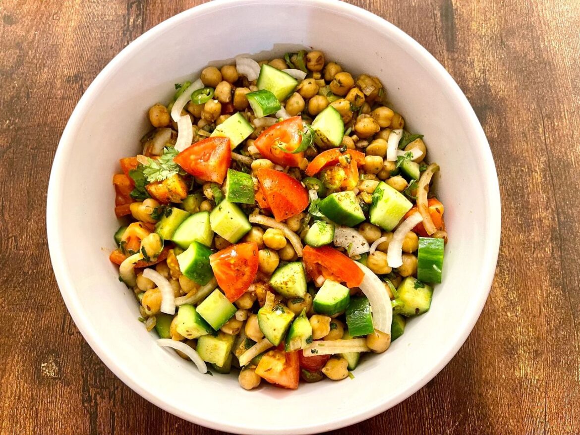 Flavorful Chickpea Salad