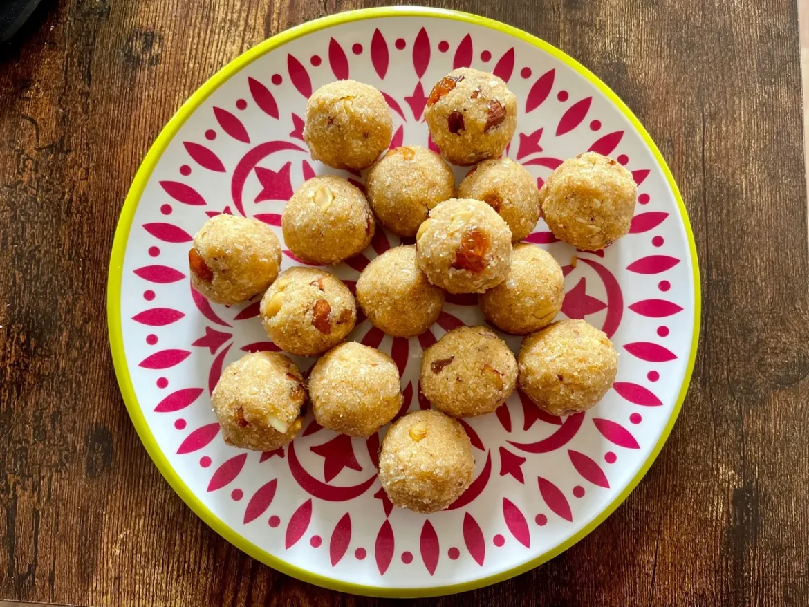 Rava Laddu