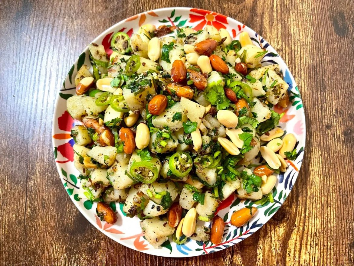 BOILED POTATOES AND PEANUTS NAVARATRI VRATA (FASTING) RECIPE